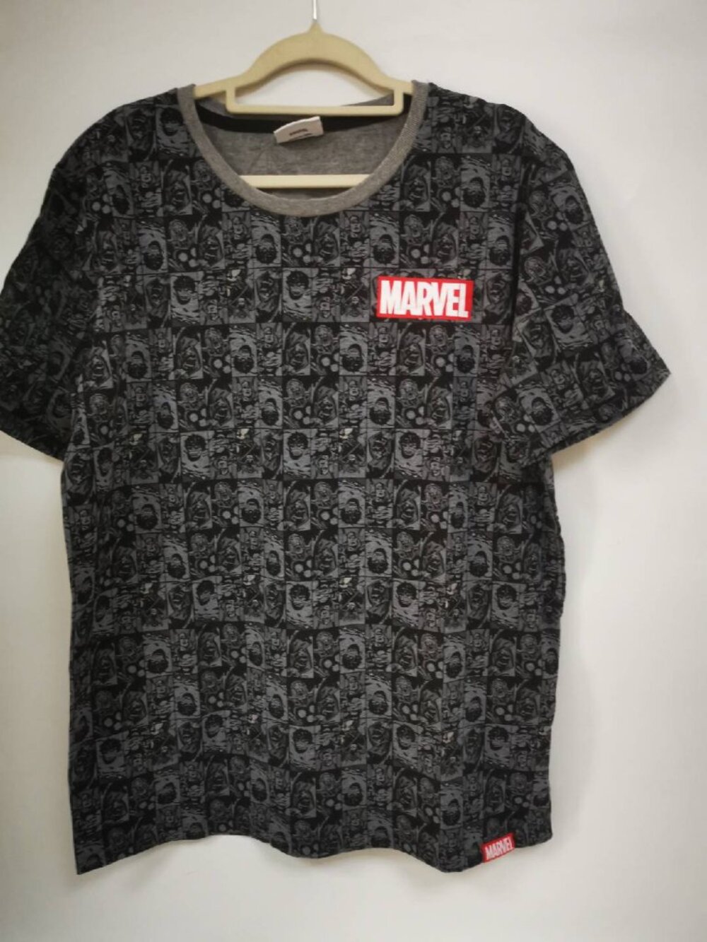 Marvel Short Sleeve T-shirt Casual Loose Summer Top for Men